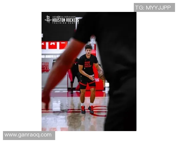 火箭新赛季前景分析杜兰特是基础阿门汤普森与谢泼值得关注 火箭新赛季前景分析杜兰特是基础阿门汤普森与谢泼值得关注