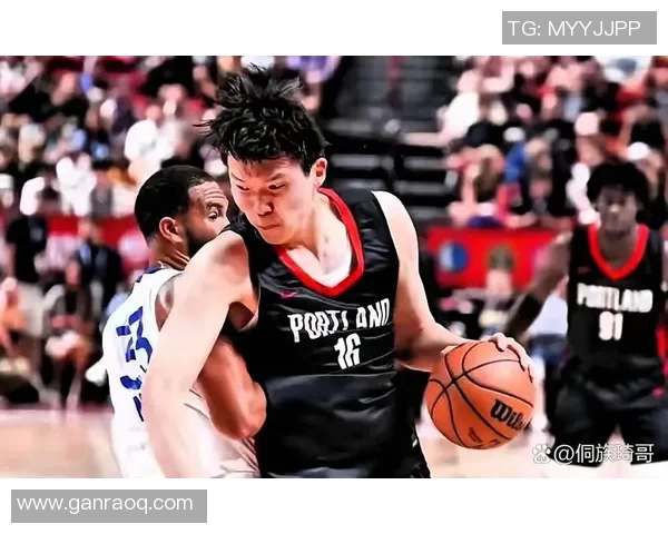 比卢普斯杨瀚森上场的表现出乎意料,突然就像火箭一样起飞了 比卢普斯杨瀚森上场的表现出乎意料,突然就像火箭一样起飞了