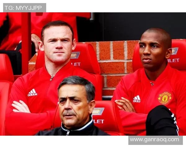 前队友辛普森鲁尼若回归曼联适合担任前锋教练或青训指导 而非主教练 前队友辛普森鲁尼若回归曼联适合担任前锋教练或青训指导 而非主教练