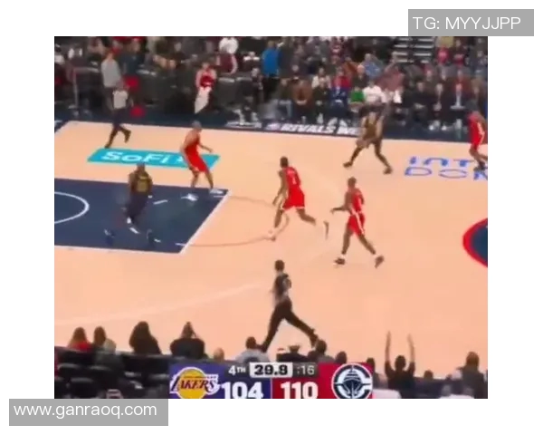 什么想法？东契奇本赛季第二次关键时刻大空位三分拒投